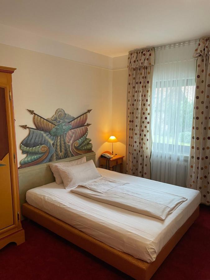 Hotel Schwarzwaelder Hof Achern Bagian luar foto